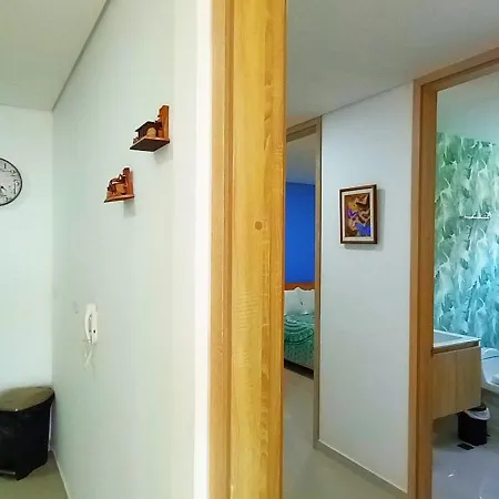 P515 Romantic 3bdr View, Few Blocks Walled And Steps To Cartagena