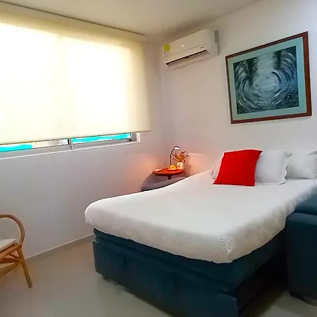 P515 Romantic 3bdr View, Few Blocks Walled And Steps To * Cartagena