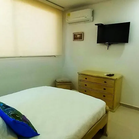 P515 Romantic 3bdr View, Few Blocks Walled And Steps To Apartamento Cartagena